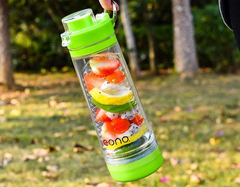 11 Best Fruit Infuser Water Bottles & How to choose the right one